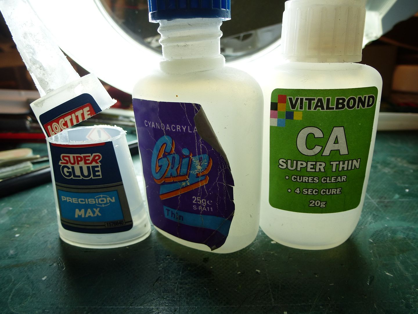 Does superglue (cyanoacrylate) bad after some time? Modelling